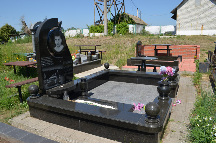 Гранітні пам'ятники (доставка та монтаж по всій Україні) фото 26