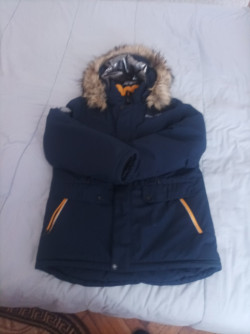 Зимова куртка для підлітка
