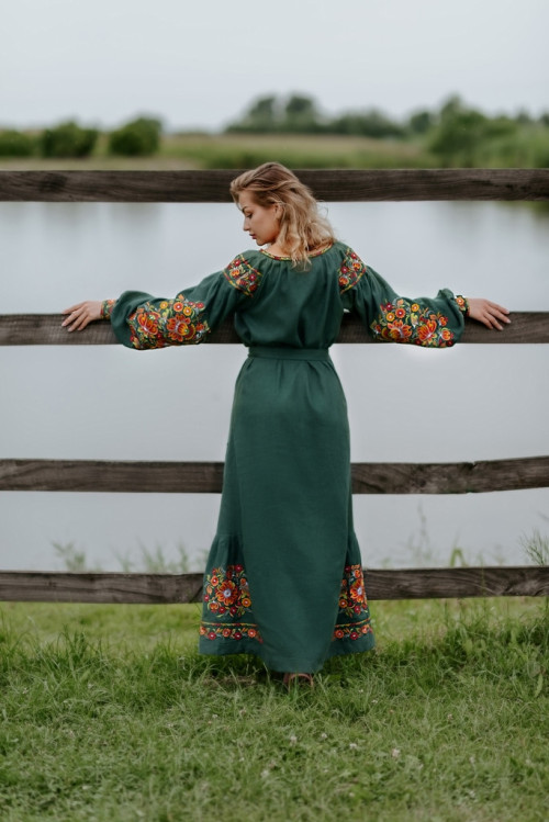 Вишукана довга сукня вишиванка з вишивкою "Петріківський розпис" фото 4