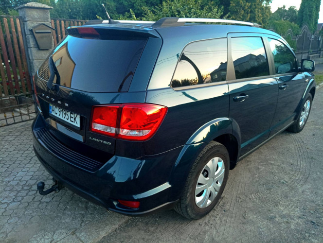 Автомобіль Dodge Journey 2013 фото 3