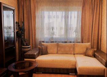 2 кімнатні квартира. Власник