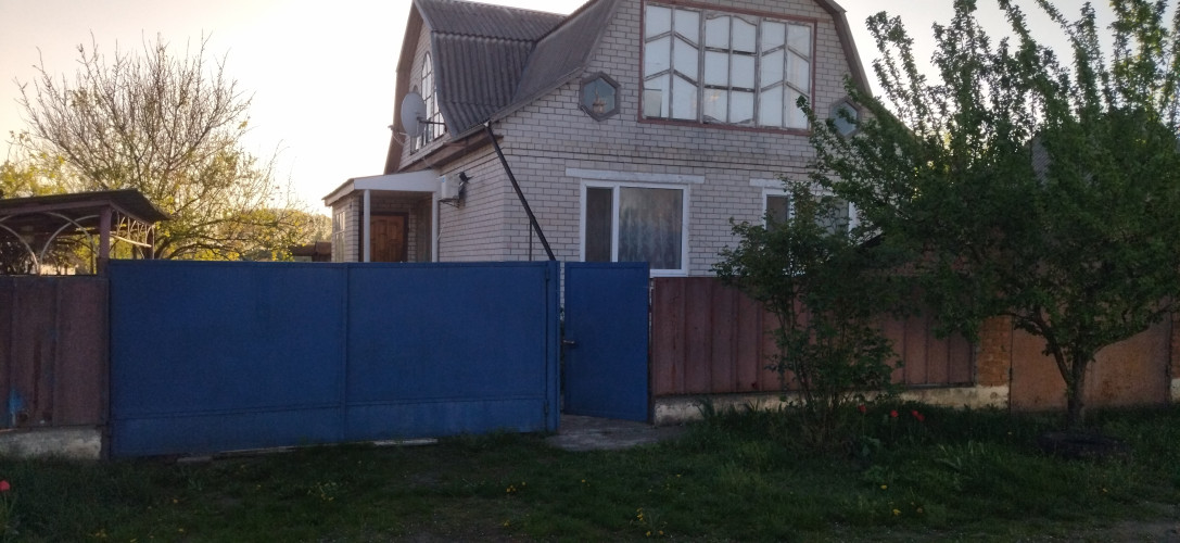 Будинок з підвалом (сховищем) в 150 км від Києва. фото 6