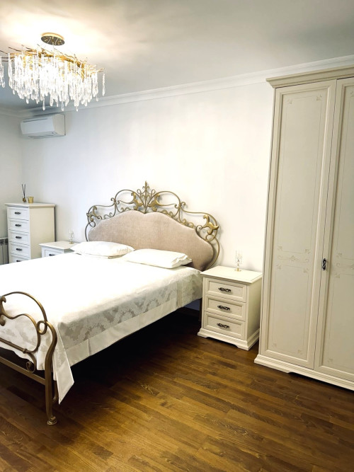Квартира з краєвидами на Taryan Towers та Новопечерські Липки фото 6