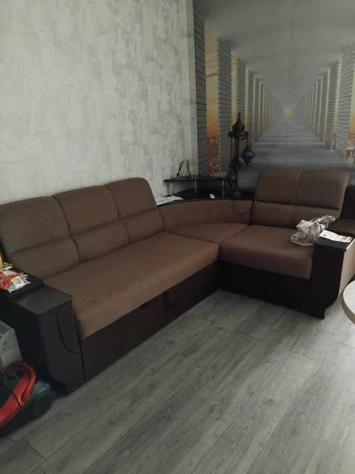 Продам угловой диван 2550х1900 