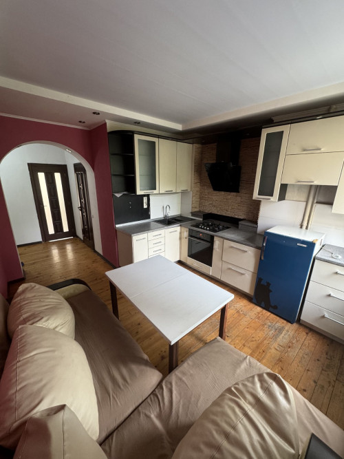 Продам 3х комнатная квартира 66кв кухня12,33кв м 3 этаж  5 этажного фото 12