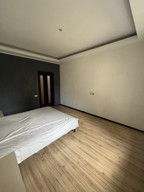 Продам 3х комнатная квартира 66кв кухня12,33кв м 3 этаж  5 этажного фото 20