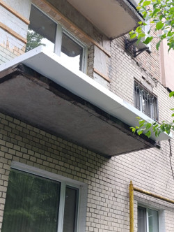 Розширення (збільшення) балконів та лоджій, зварювальні роботи