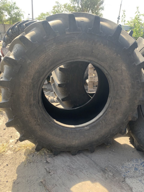 Б/у шина 650/75R32 (24.5р32) Unuglory фото 3