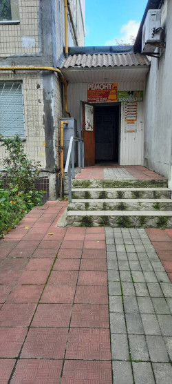 Продаж офісу,  вул. Гната Юри,  Святошинський район