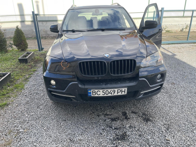 Хімчистка авто,полірування фар,поклейка плівкою,миття двигуна фото 10