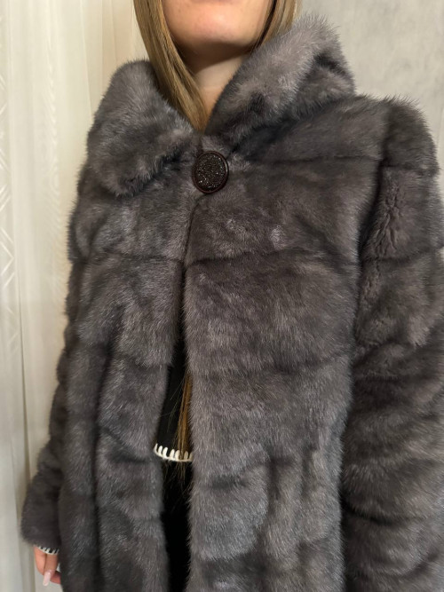 Норковая шубка б/у 