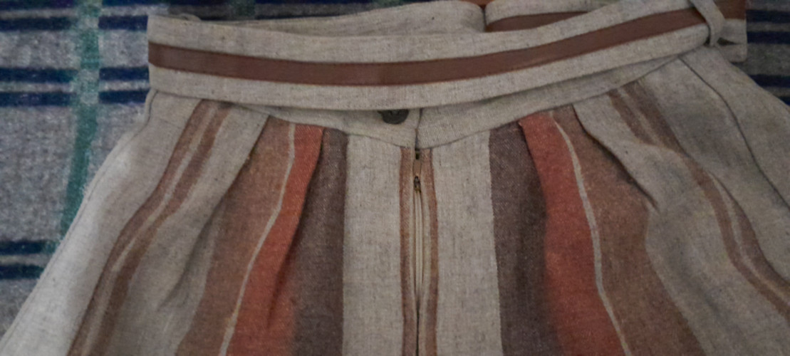 Шерстяная юбка на подкладке, с поясом, со складками. Румыния фото 2