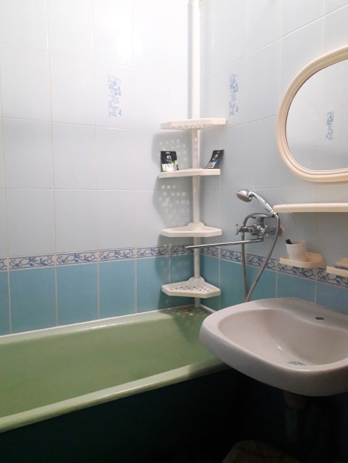 Здам 1-кімн. квартиру ЦУМ, світло не вимикають 7000 за все. 