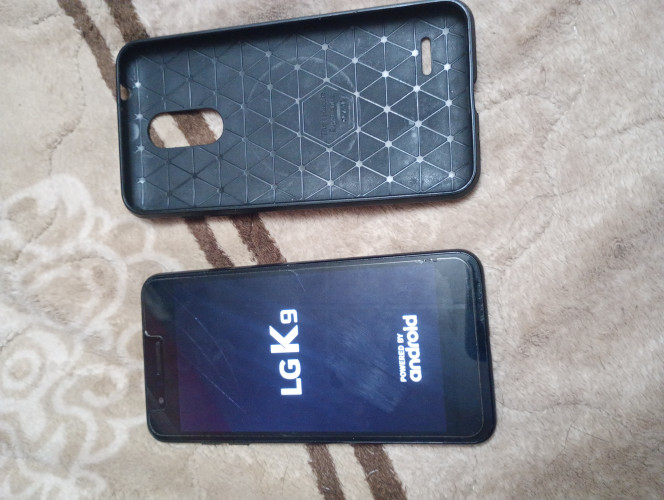Продам телефон LG K9 