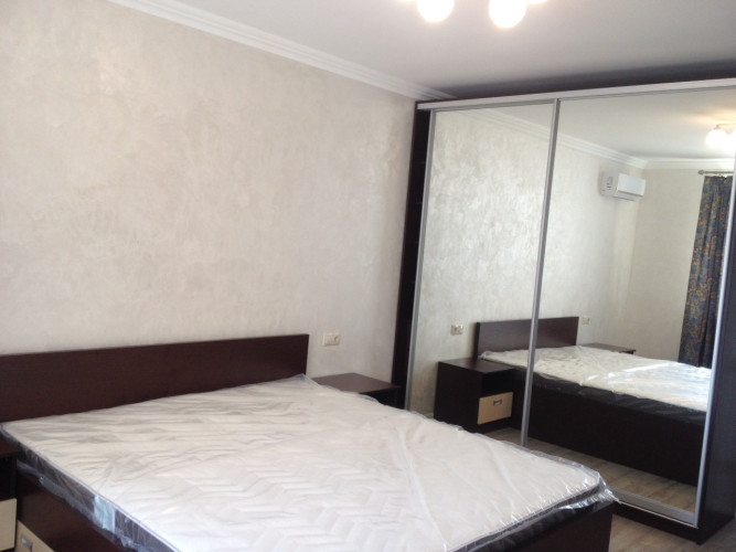 Сонячні панелі Акумулятори Від власника без% Гарматна 38Б ЖК Козацький фото 2