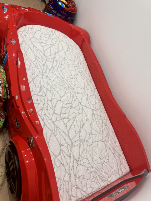 Кровать дитяча( машина ) +матрас фото 3