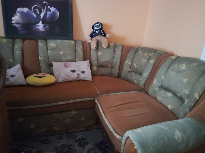 Продам кутовий диван і 2 крісла 
