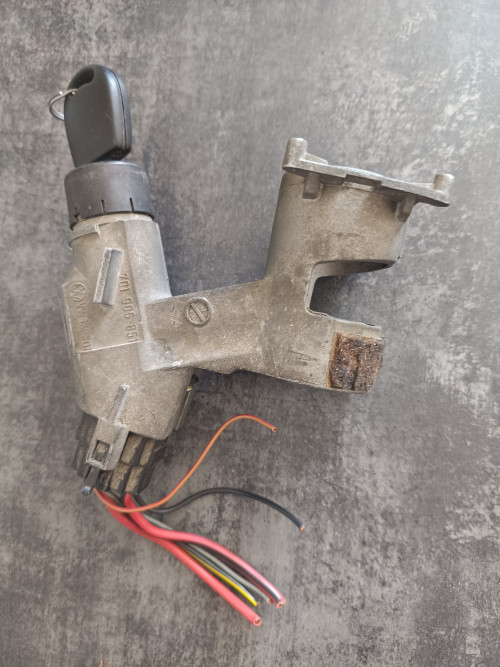 Замок запалювання 701 905 851 Volkswagen T4 . фото 3