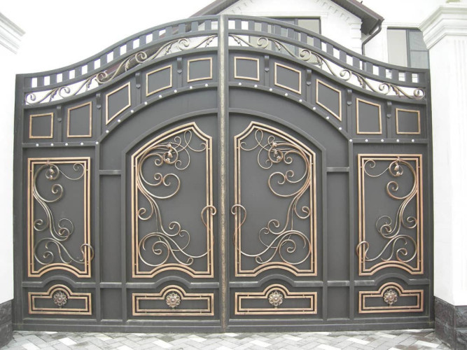 Металлические ворота в Кривом Роге фото 13