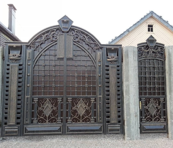 Металлические ворота в Кривом Роге фото 17