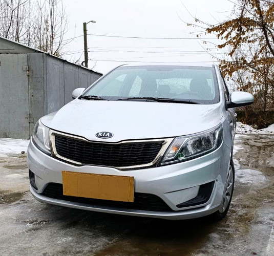 Продам комфортну автівку KIA RIO new фото 3