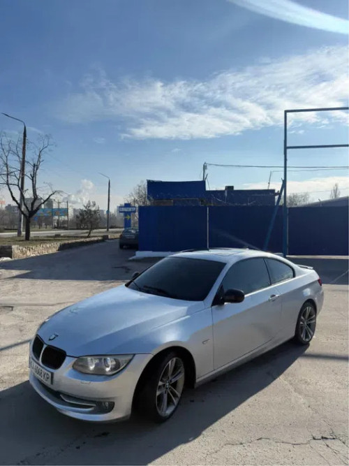 Продам Бмв е92 Рест 328 в отличном состояние фото 2