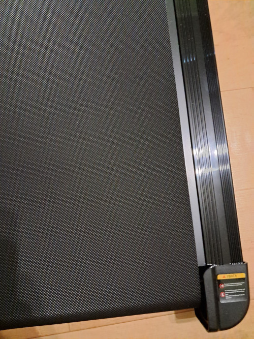 Продам новую беговую дорожку фото 3