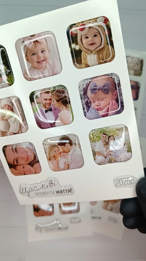 Об'ємні стікери з фото для подарунку на телефон 