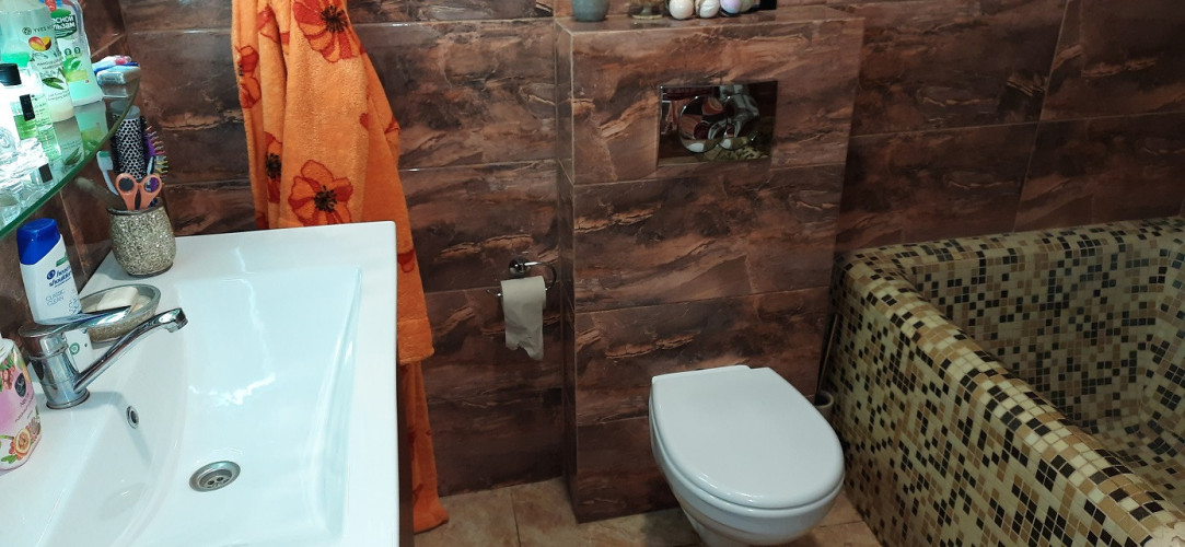 Комфортная, тёплая 2 (+1) квартира с персональным входом. ТОРГ. фото 4