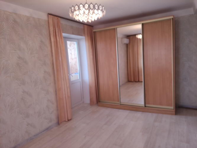 Сдам от хозяина 2-х комнатную квартиру фото 2