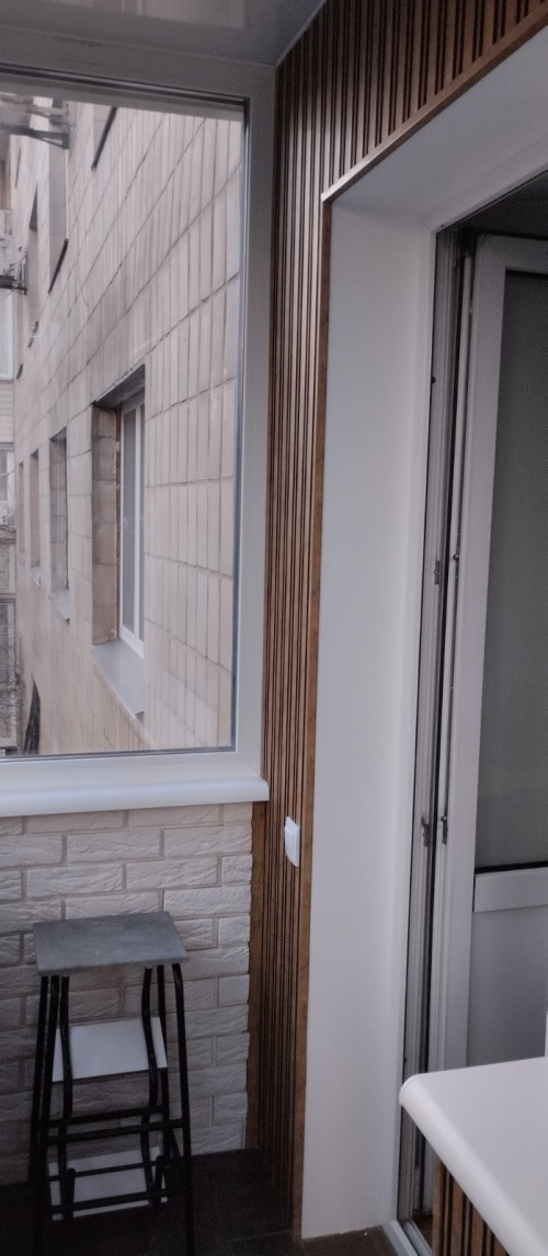 монтаж та продаж металопластикові вікна та двері балкони в Черкасах фото 3