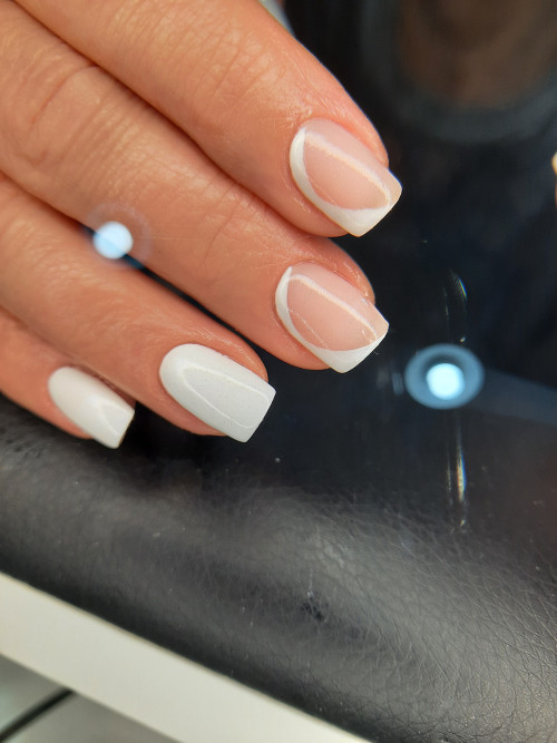 Якісний манікюр та педикюр фото 5