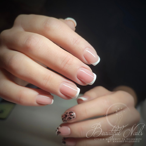 Beautiful Nails Незалежності 148а манікюр педикюр подолог. 0935893133 