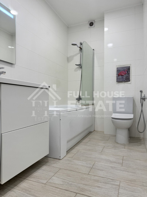 Простора 3-кімнатна квартира біля метро Позняки | 77 м² | Є генератор фото 9