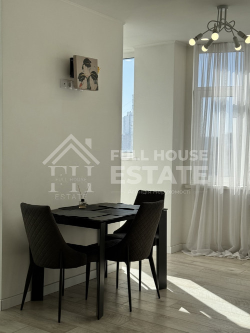 Простора 3-кімнатна квартира біля метро Позняки | 77 м² | Є генератор фото 14