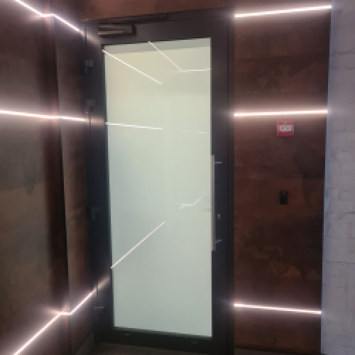 Бронювання вікна бронеплівкою Armolan (США), монтаж оракал фото 3