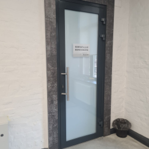 Бронювання вікна бронеплівкою Armolan (США), монтаж оракал фото 6