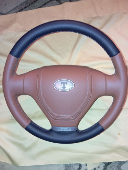 Перетяжка керма.перетяжка салонiв авто 