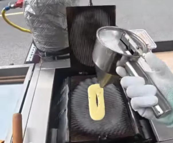 Обладнання з виготовлення вафельних коржів фото 2