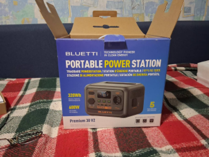 Продам зарядну станцію Blueti Premium 30 V2 нова  відправка зі Львова 