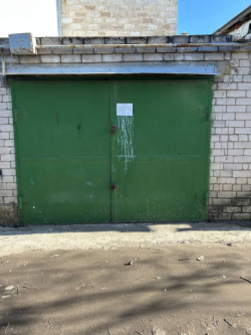 Продам  капитальный гараж в Запорожье , район космос . фото 2