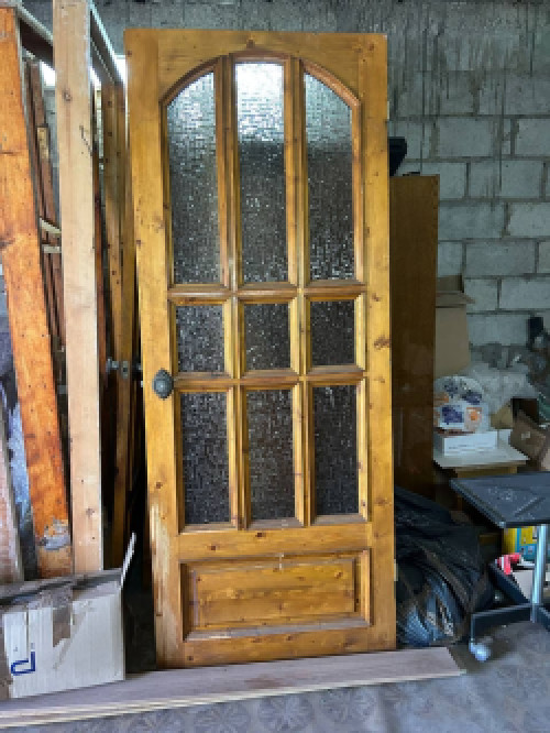 Продам деревянные межкомнатный двери 