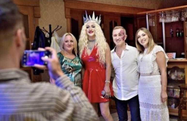 Шоу пародій та двійників на свята фото 9