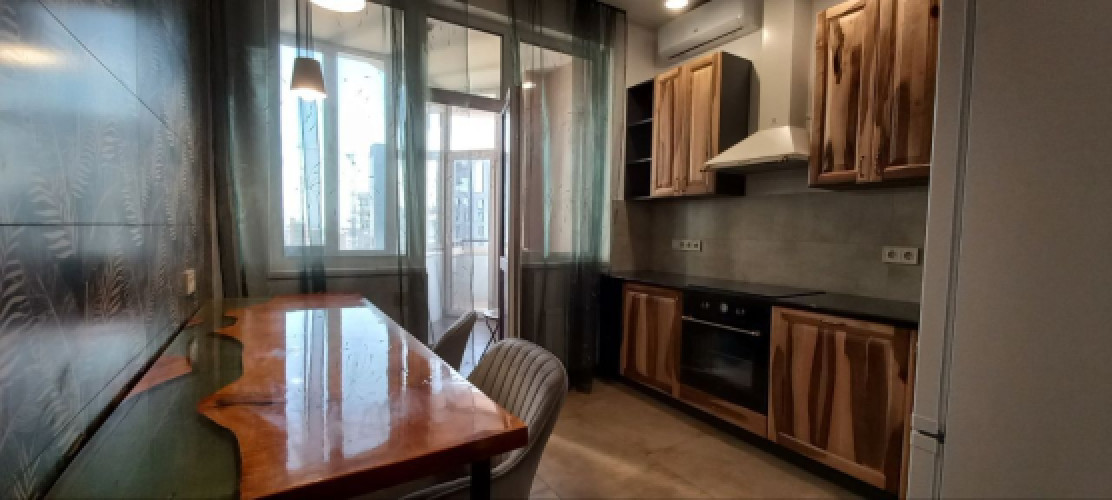 Престиж Холл, Палац Україна, євродвушка 