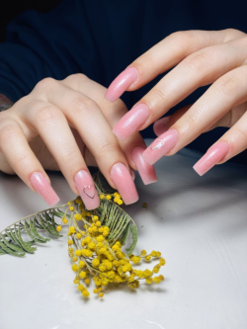 Майстер манікюру стаж 10 років 