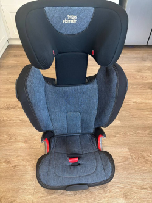 Автокресло дитяче Britax-Romer Kidfix II XP SICT 3-12 лет 15-36 кг 