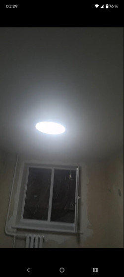 Здається окрема кімната для однієї людини