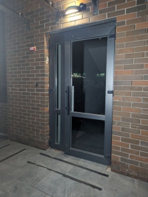 скляні двері, вхідні скляні двері фото 22