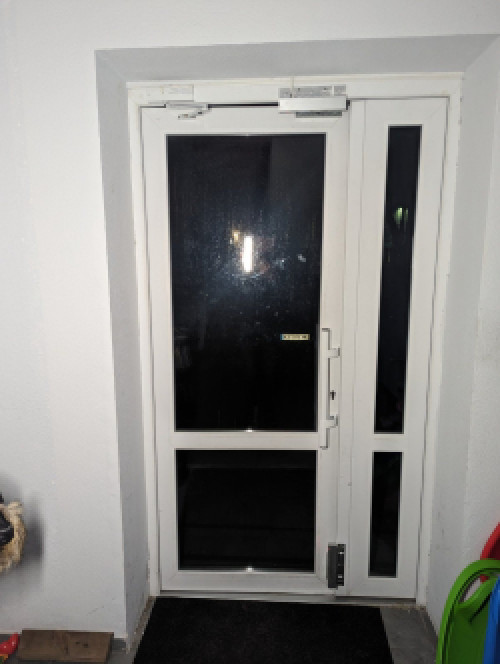 скляні двері, вхідні скляні двері фото 23