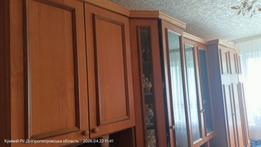 Стінка для гостинної 